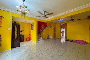 Taman Laman Desa, Desa Latania