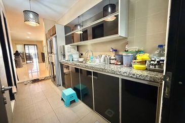 Bangi Lakehill Villas