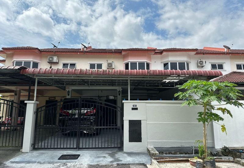 Casabella @ Taman Sri Pulai 3