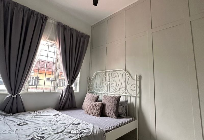 Casabella @ Taman Sri Pulai 3