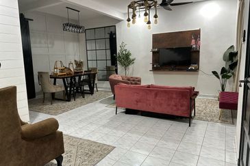 Casabella @ Taman Sri Pulai 3