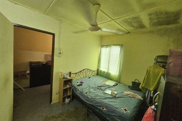 Jalan Rotan Semut 18/28