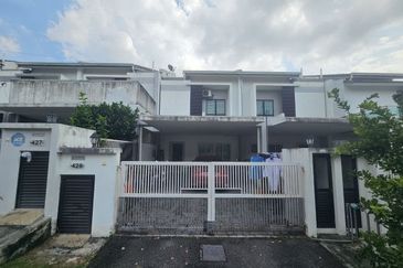 Laman Delfina @ Nilai Impian