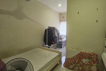 Laman Delfina @ Nilai Impian