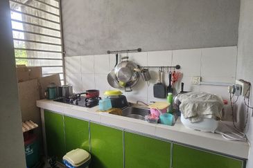 Laman Delfina @ Nilai Impian