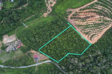 TAMAN IMPIAN UTAMA (KUALA PILAH)