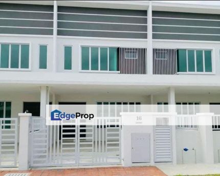 Kg. Bukit Lanchong, Subang Jaya | Double Storey Terrace | VACANT 🏡 BASIC UNIT 4B3B 🔑 SOUTH FACING ☀️, Selangor, Shah Alam