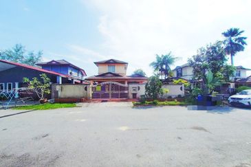Taman Tasik Semenyih (Lake Residence)