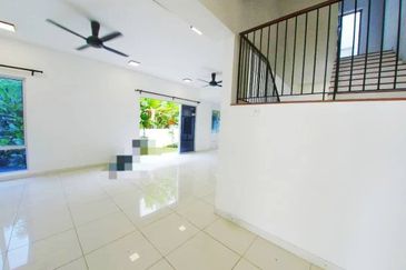 Parkfield Residences, Tropicana Heights