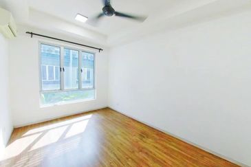 Parkfield Residences, Tropicana Heights