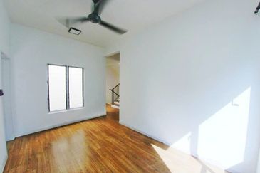 Parkfield Residences, Tropicana Heights