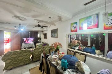 Taman Dahlia, Sepang