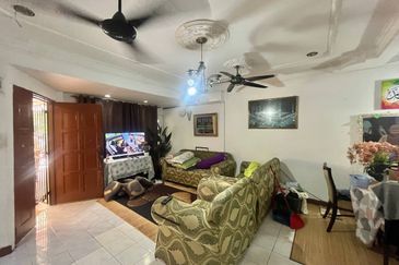 Taman Dahlia, Sepang