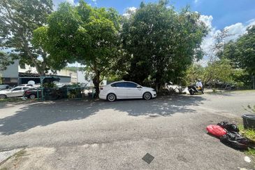 Taman Dahlia, Sepang