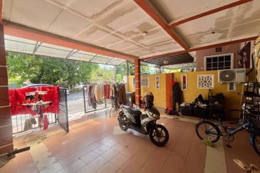 Taman Dahlia, Sepang