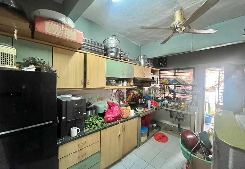 Taman Dahlia, Sepang