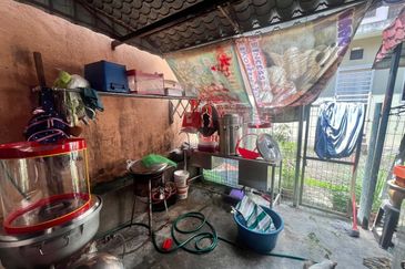 Taman Dahlia, Sepang