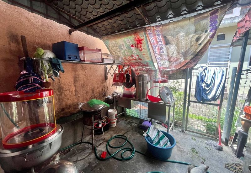 Taman Dahlia, Sepang