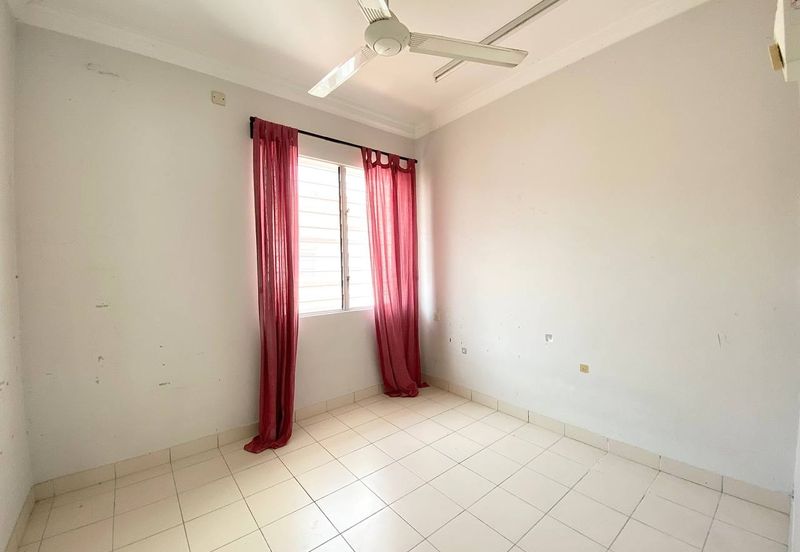 Laman Kenanga @ Nilai Impian