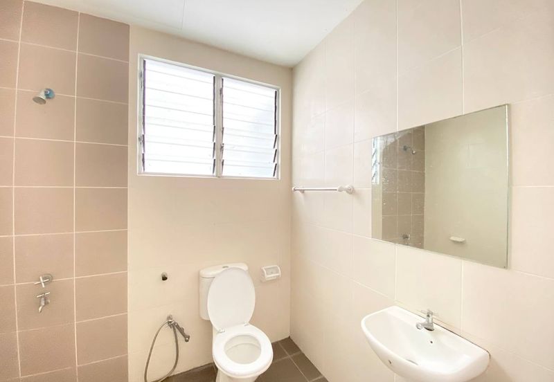 Laman Kenanga @ Nilai Impian