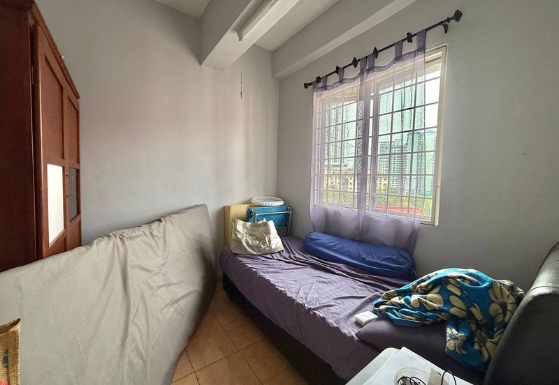 Teratai Mewah Condominium