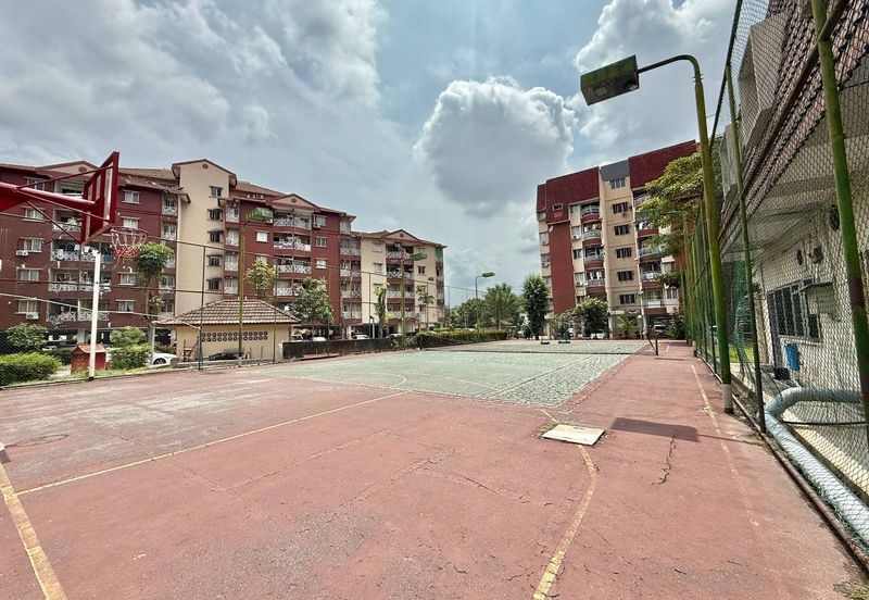 Teratai Mewah Condominium