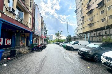 Taman Dato Ahmad Razali