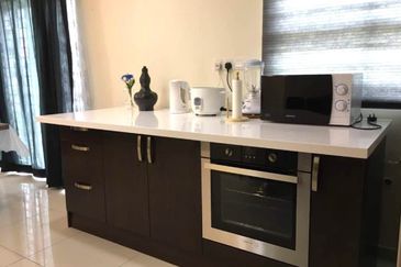 Laman Delfina @ Nilai Impian