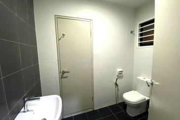 Laman Delfina @ Nilai Impian