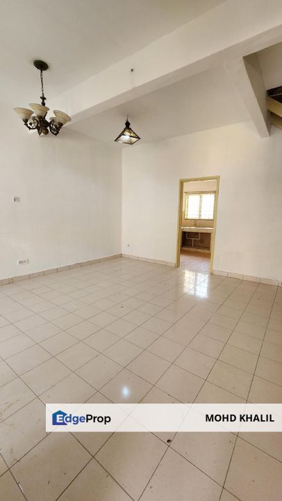 Taman Desaria, Nilai, Negeri Sembilan  2 Storey Terrace  NEW FLOORING + STRATEGIC LOCATION 🏡✨📍, Selangor, Bangi