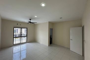 Laman Delfina @ Nilai Impian