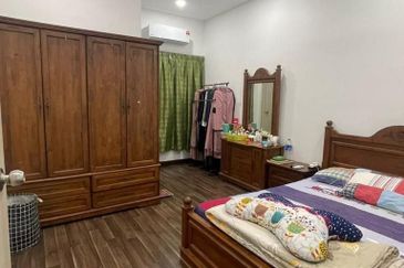 NILAI IMPIAN (LAMAN AZALEA)