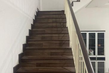 NILAI IMPIAN (LAMAN AZALEA)