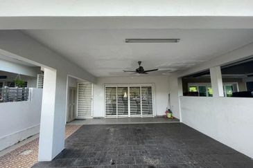 NILAI IMPIAN (LAMAN AZALEA)