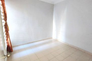 Laman Kenanga @ Nilai Impian