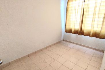 Laman Kenanga @ Nilai Impian