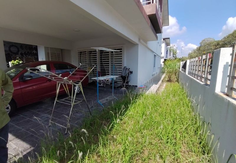 NILAI IMPIAN (LAMAN AZALEA)