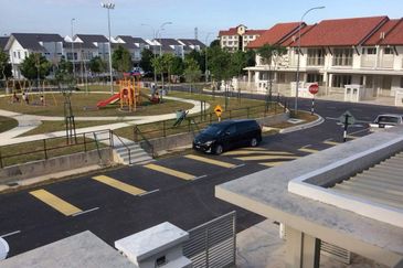 Laman Kenanga @ Nilai Impian