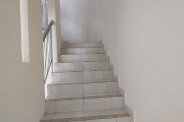 Laman Kenanga @ Nilai Impian