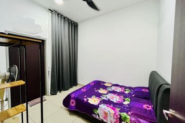 Laman Anggerik, Nilai Impian