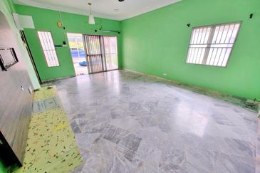 Taman Tasik Semenyih (Lake Residence)