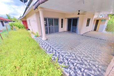 Taman Tasik Semenyih (Lake Residence)