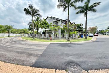 Seksyen 13, Shah Alam