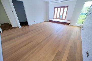 Putra Hill Residency