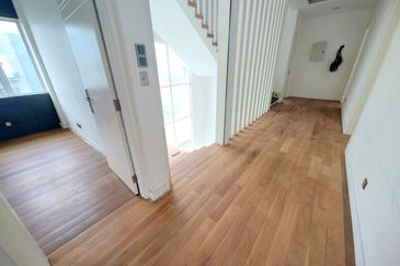 Putra Hill Residency