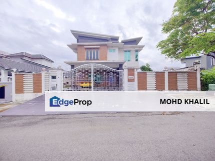 Putra Hill Residency, Bandar Seri Putra | 2 Storey Bungalow | Renovated with big size land, Selangor, Kajang