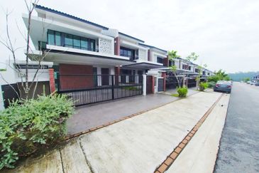 Elmina West @ Denai Alam