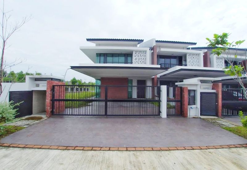 Elmina West @ Denai Alam