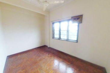 Jalan Suasana @ Tun Hussein Onn