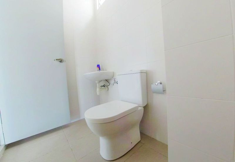 Casa Bluebell @ Cybersouth